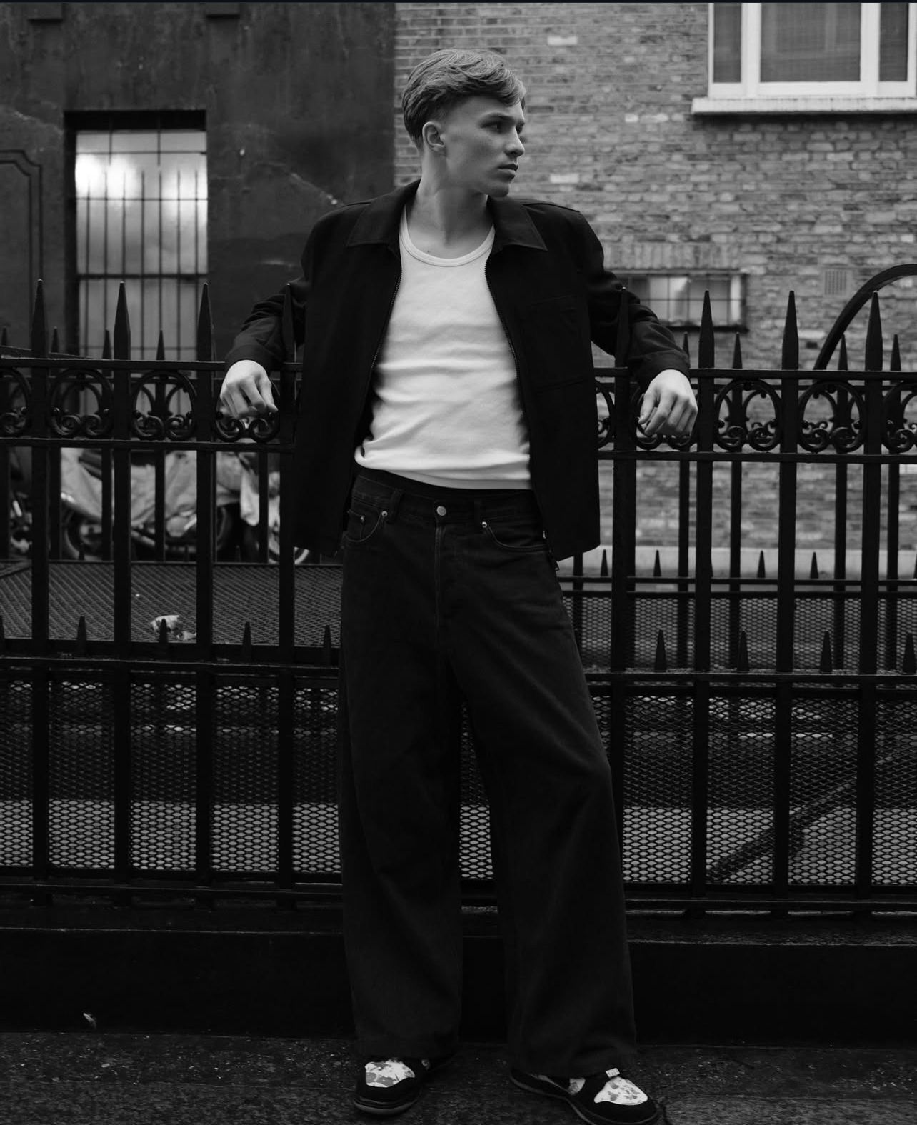 Leo Wood UK Boxer | From Rolling Stones Legacy to Modern Knight